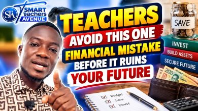 Financial mistakes teachers make: Smart Teachers Avenue graphic warning teachers about social spending and impulse buying.