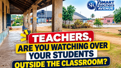 Teacher supervision outside the classroom to protect pupils near a main road